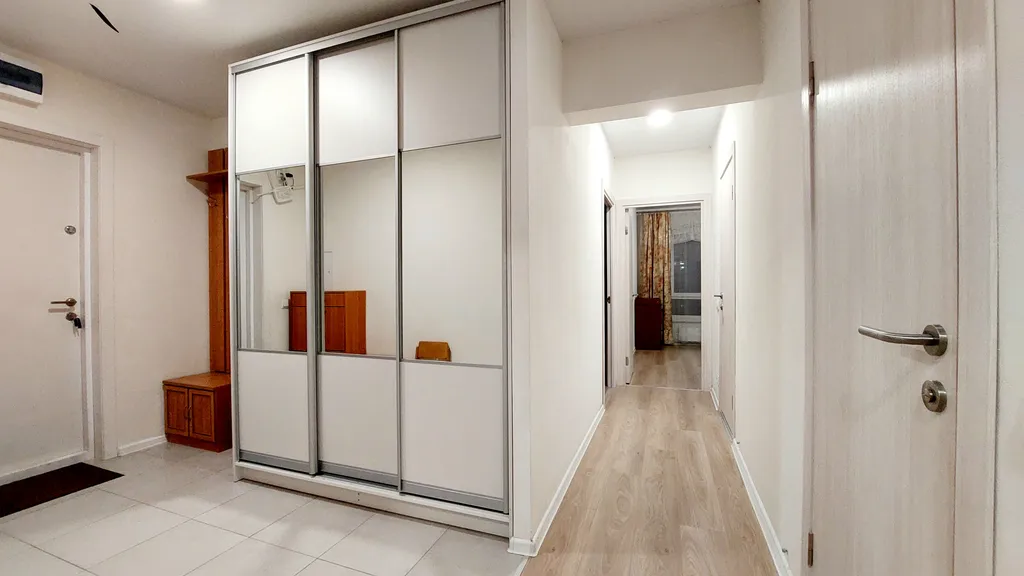 Большая квартира рядом с метро