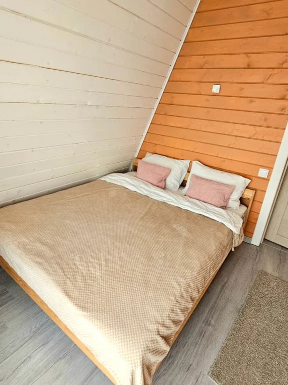 Коттедж Коттедж Шалаш с русской баней и банным чаном — Снегиревка