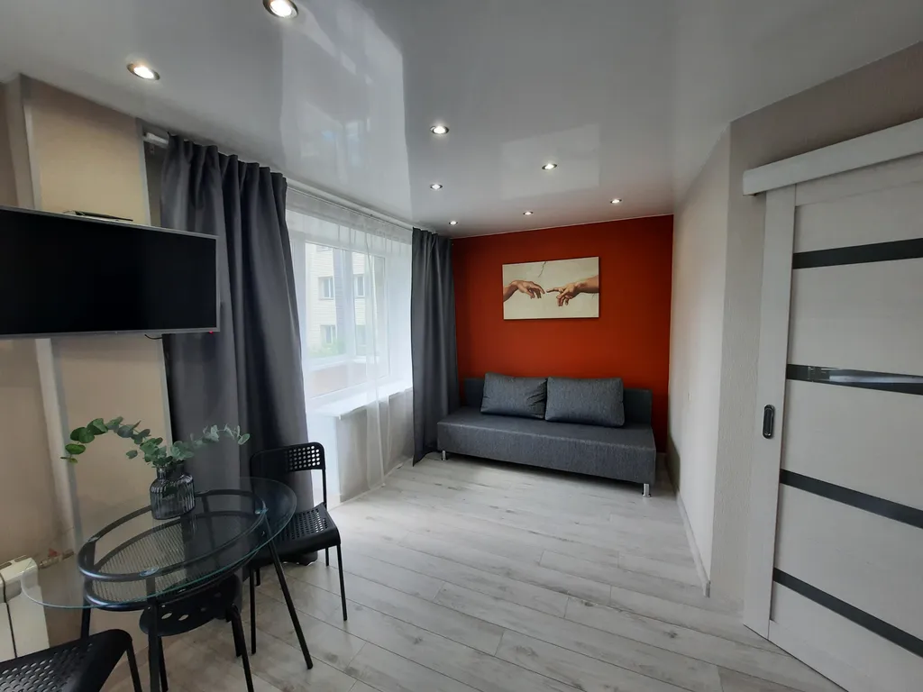 2-х комнатная квартира у ж/д вокзала