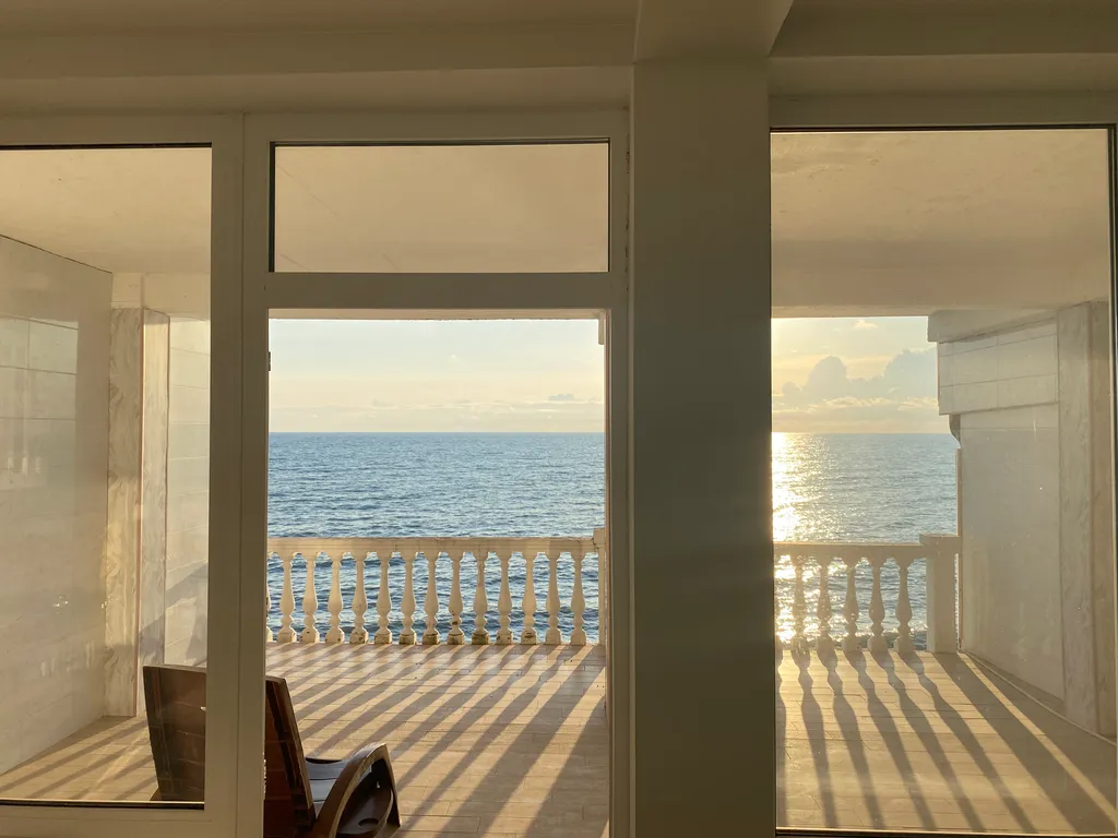 Квартира Апартаменты номер 3 с видом на море — аренда посуточно в Лоо