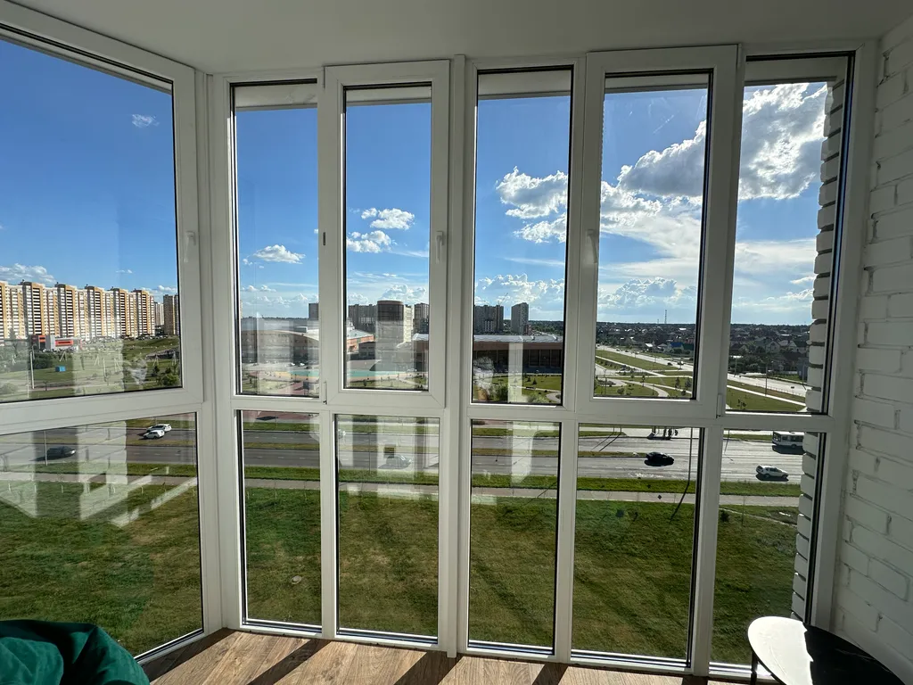 Шикарная квартира с панорамными окнами и видом на парк