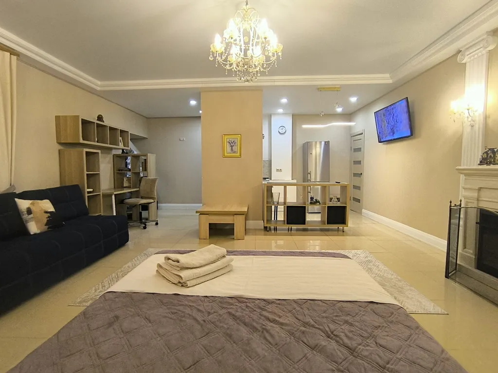 Роскошные апартаметы с КАМИНОМ в исторической части города