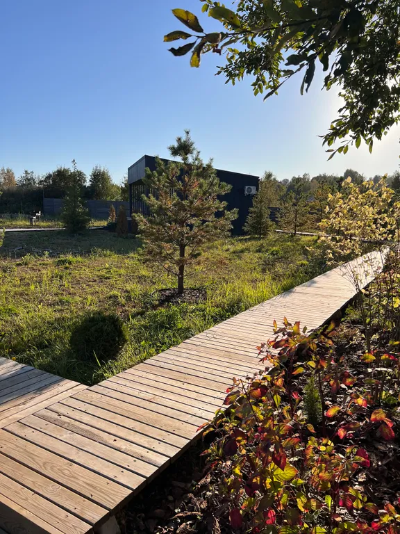 Дом на озере