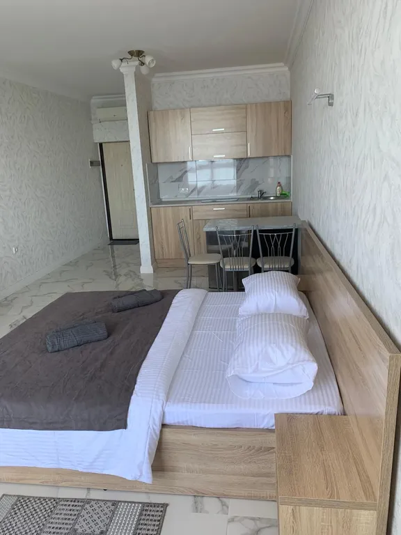 Апартаменты с видом на Чёрное море