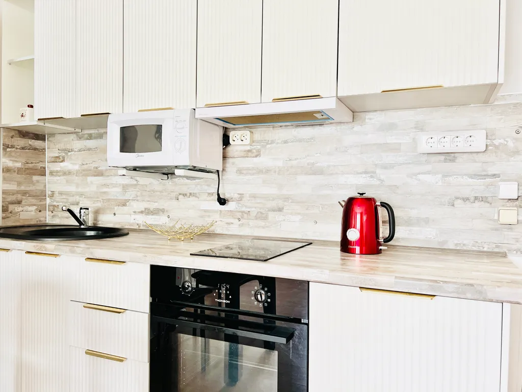 Уютная свежая квартира в центре города