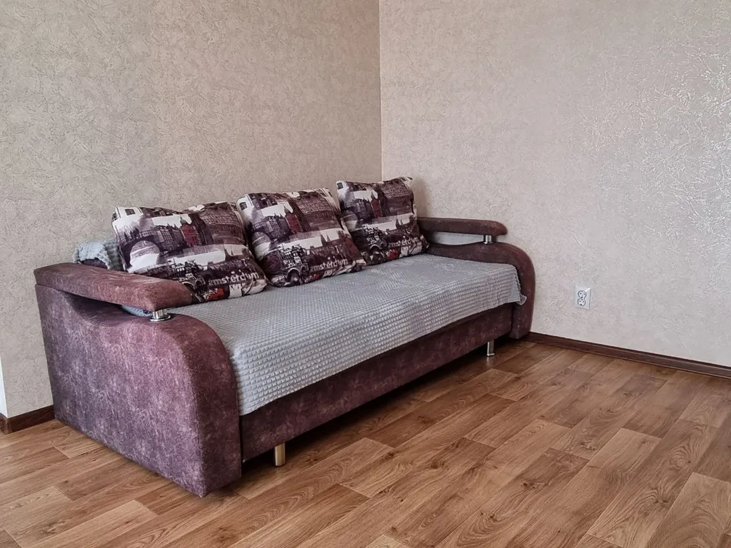 Квартира с живописным видом на город, неподалеку от ТРЦ Красноярье