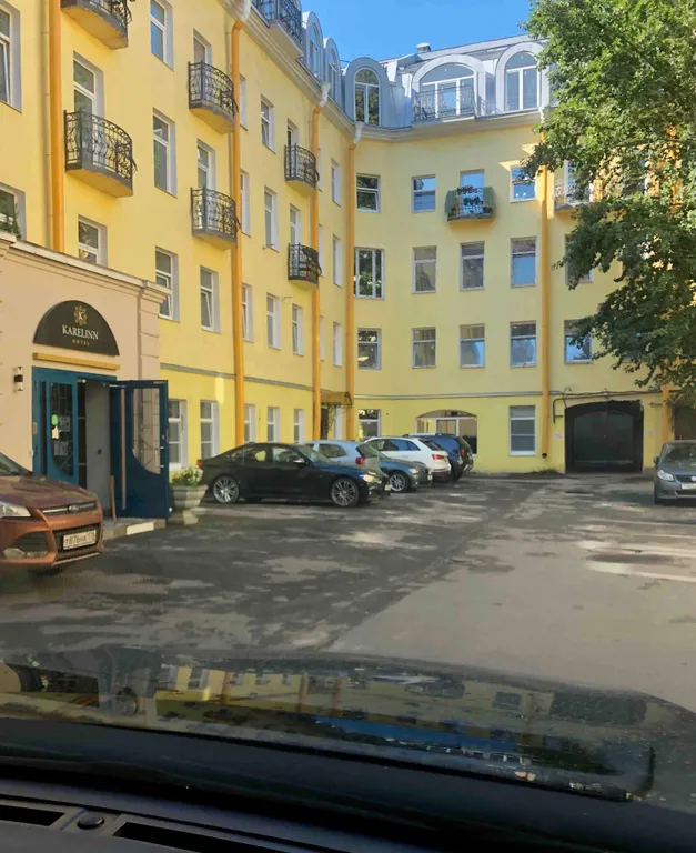 Стильная loft квартира Athena в центре Петербурга