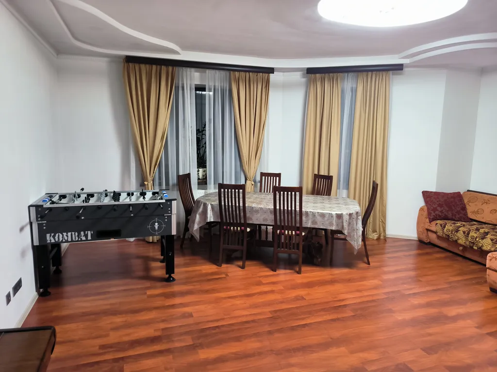 Коттедж Коттедж-шале в Зеленой Роще — Голицыно