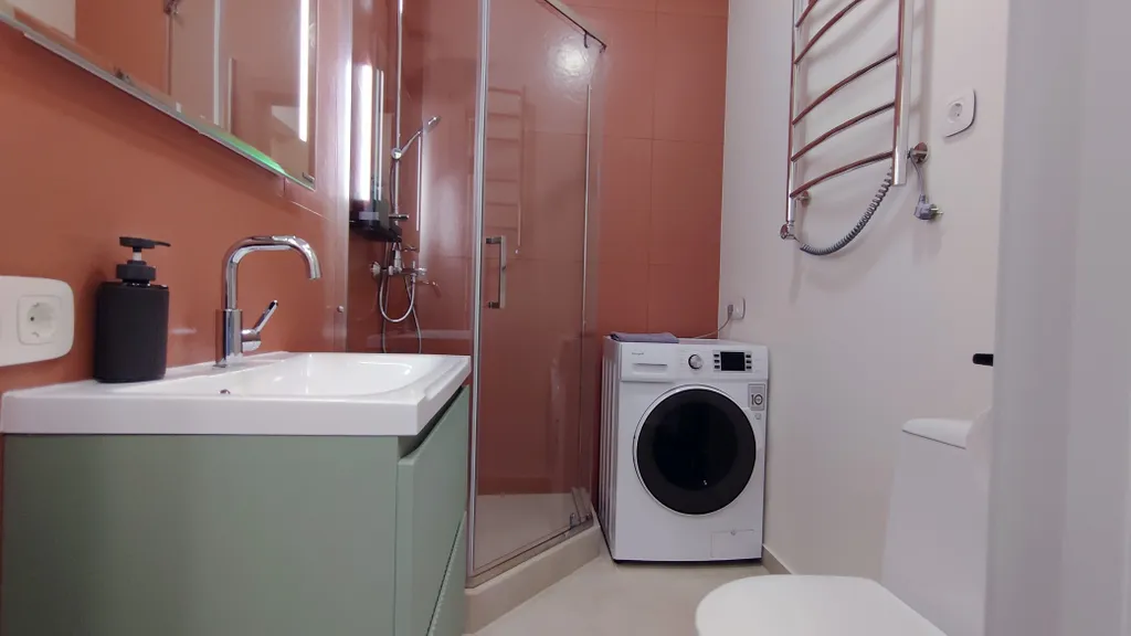 Дизайнерский апартамент с двумя спальнями