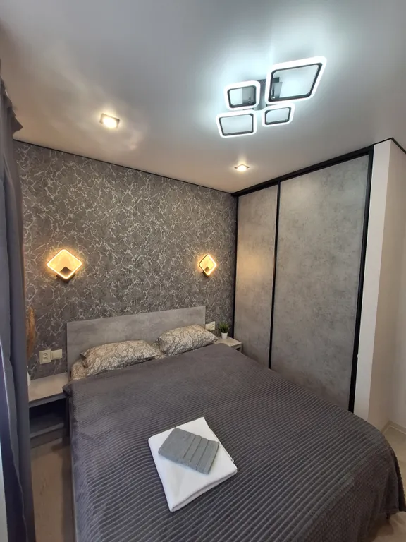 Шикарная двухкомнатная квартира в районе ЖД вокзала