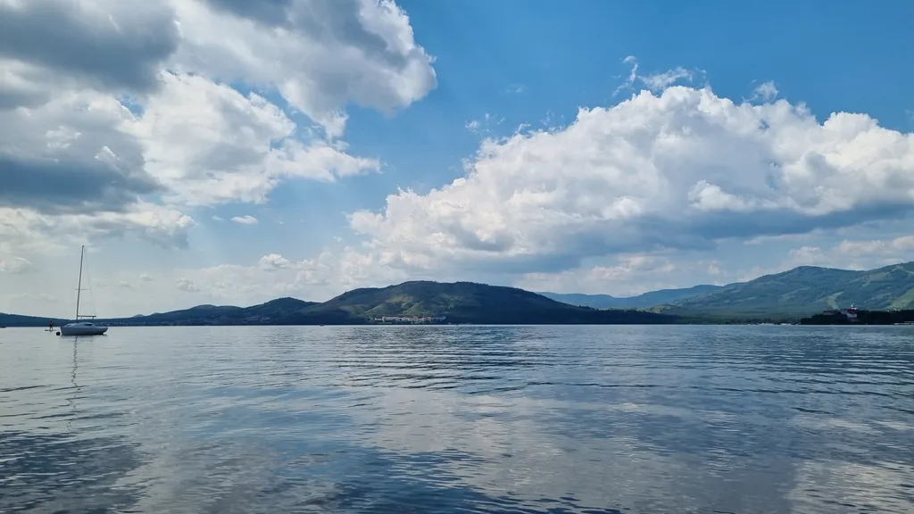 Уютная студия на берегу озера якты -куль (банное) в жк Родина