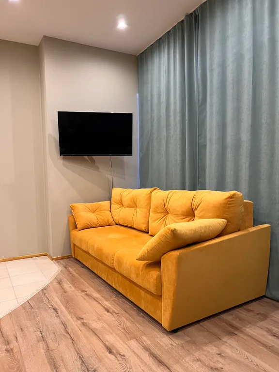 Апартамент в частном жилом доме возле парка Монрепо