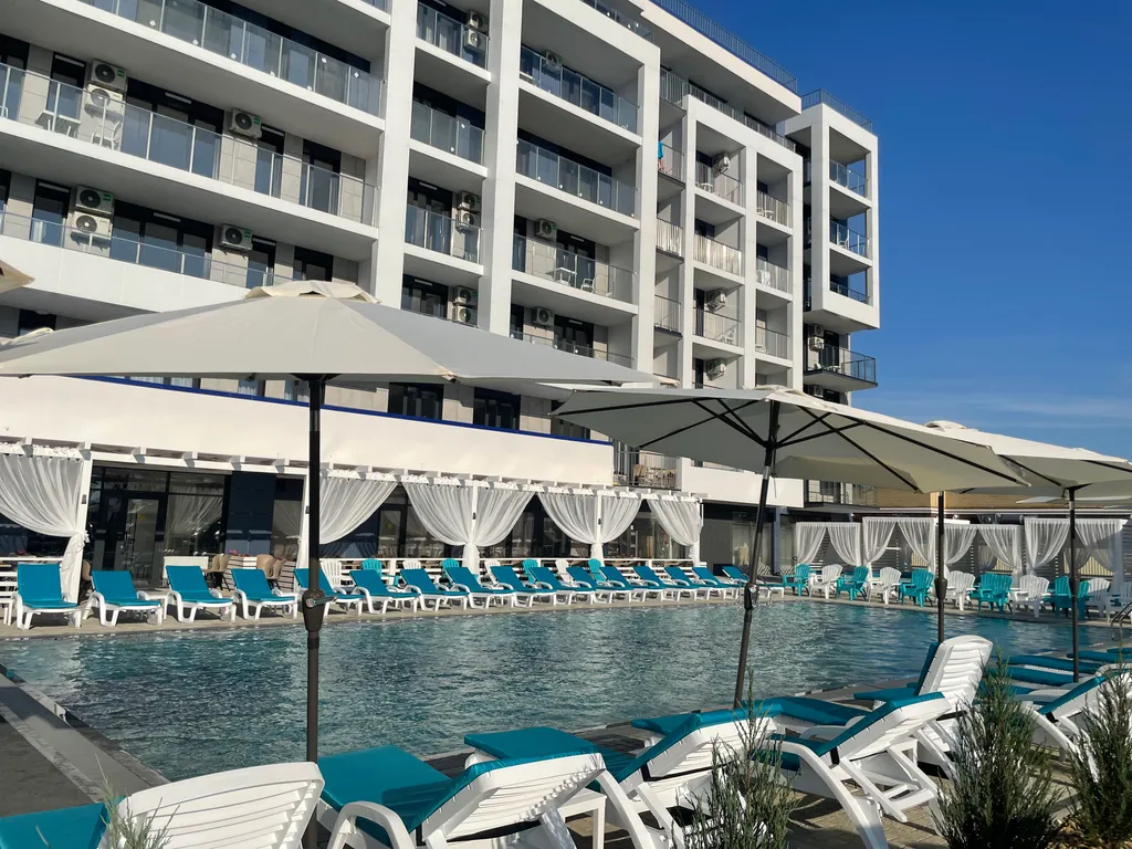 Квартира Уютные апартаменты с бассейном — Анапа