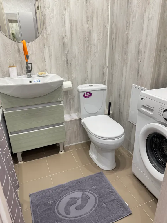 Бирюзовая квартира