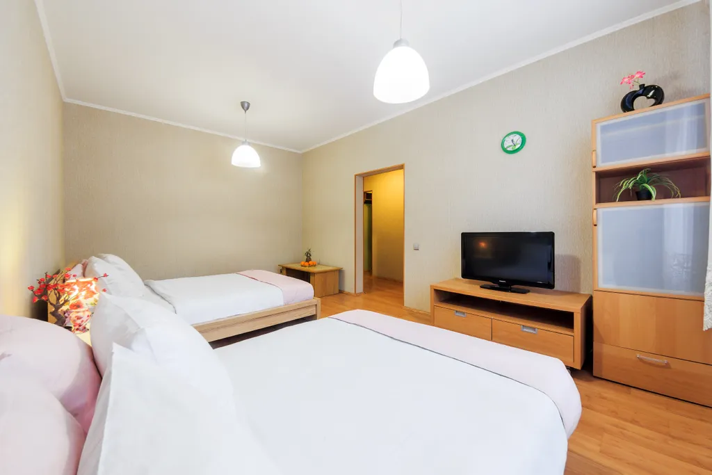 Квартира Квартира в центре у ДЦ Высоцкий. Парковка. — Екатеринбург