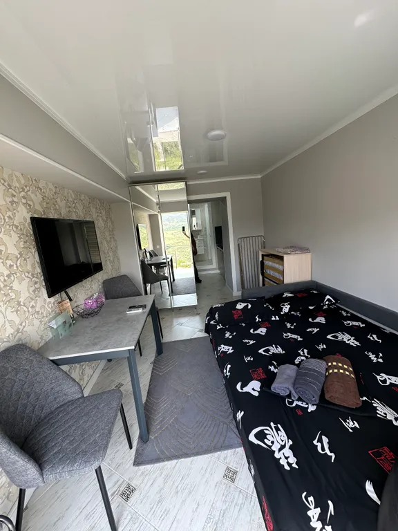 Уютная квартира с видом на горы