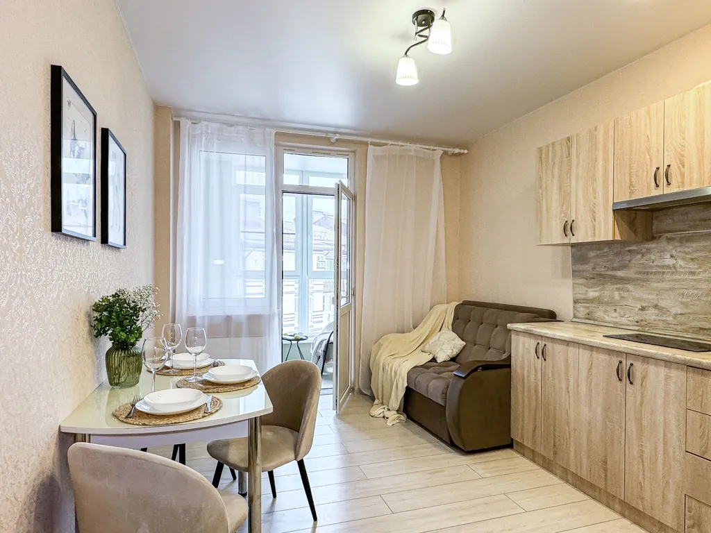 Квартира Квартира Хвостик на отдыхе в 100 метрах от моря — Анапа