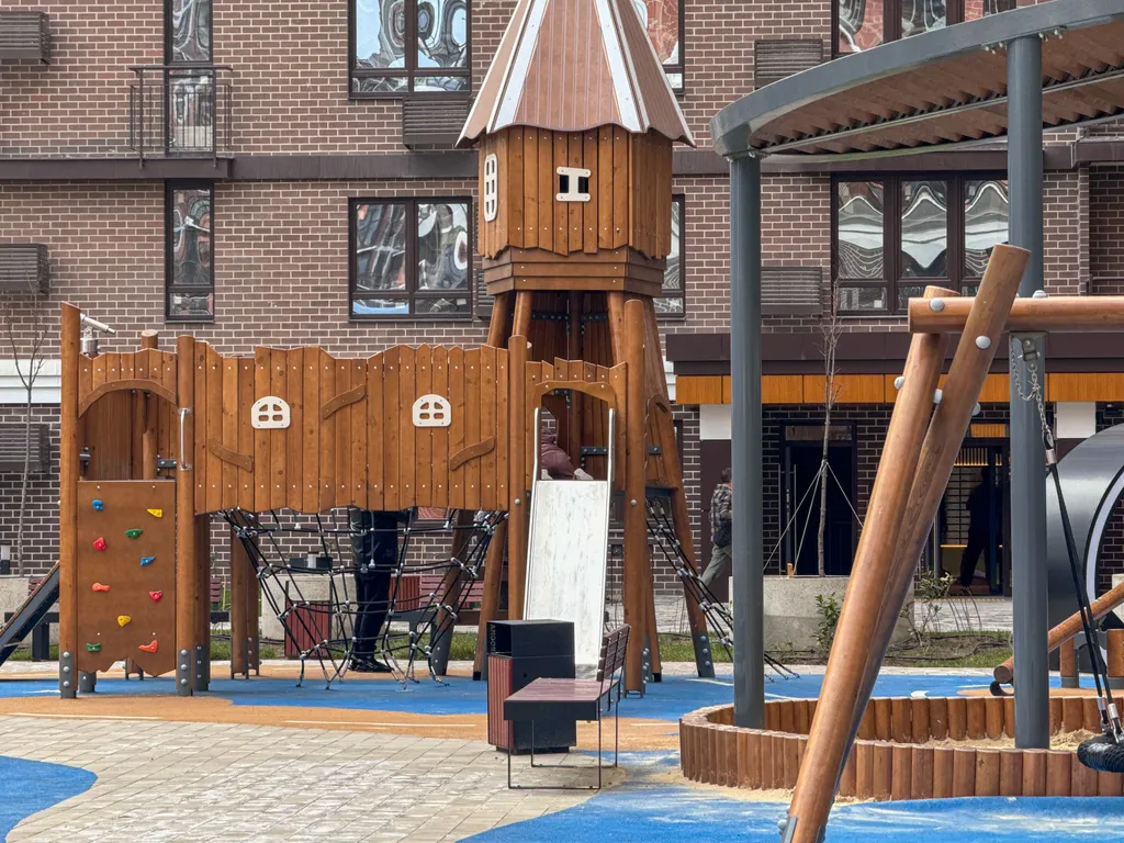 Грин - стильные дизайнерские апратменты