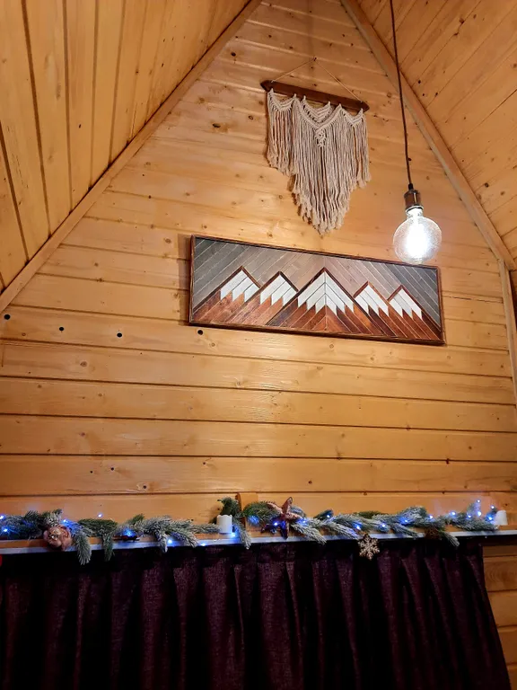 Гостевой дом в сосновом бору с горной рекой на территории