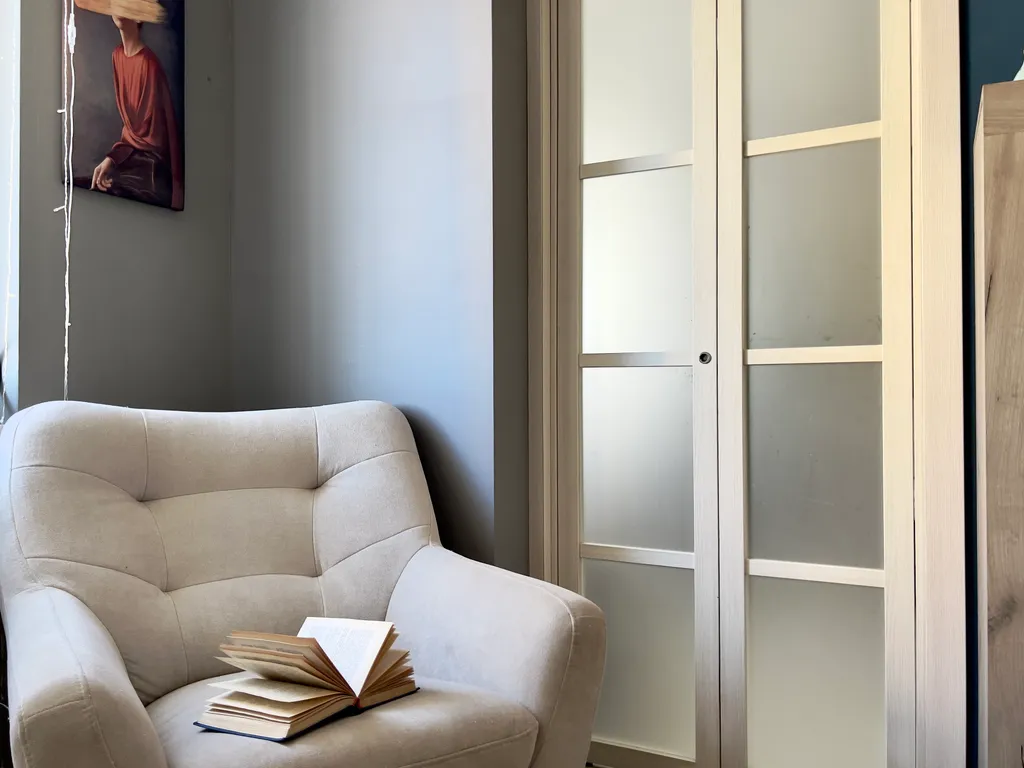 Стильная уютная евро-двушка недалеко от центра травматологии