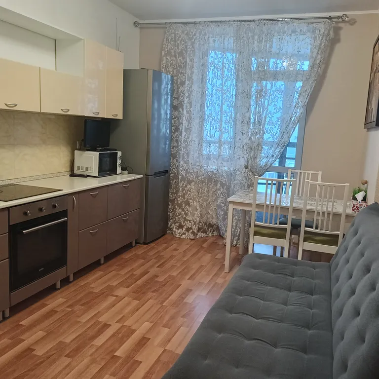 Квартира в 3 минутах от метро Чкаловская и ТЦ Мегаполис.