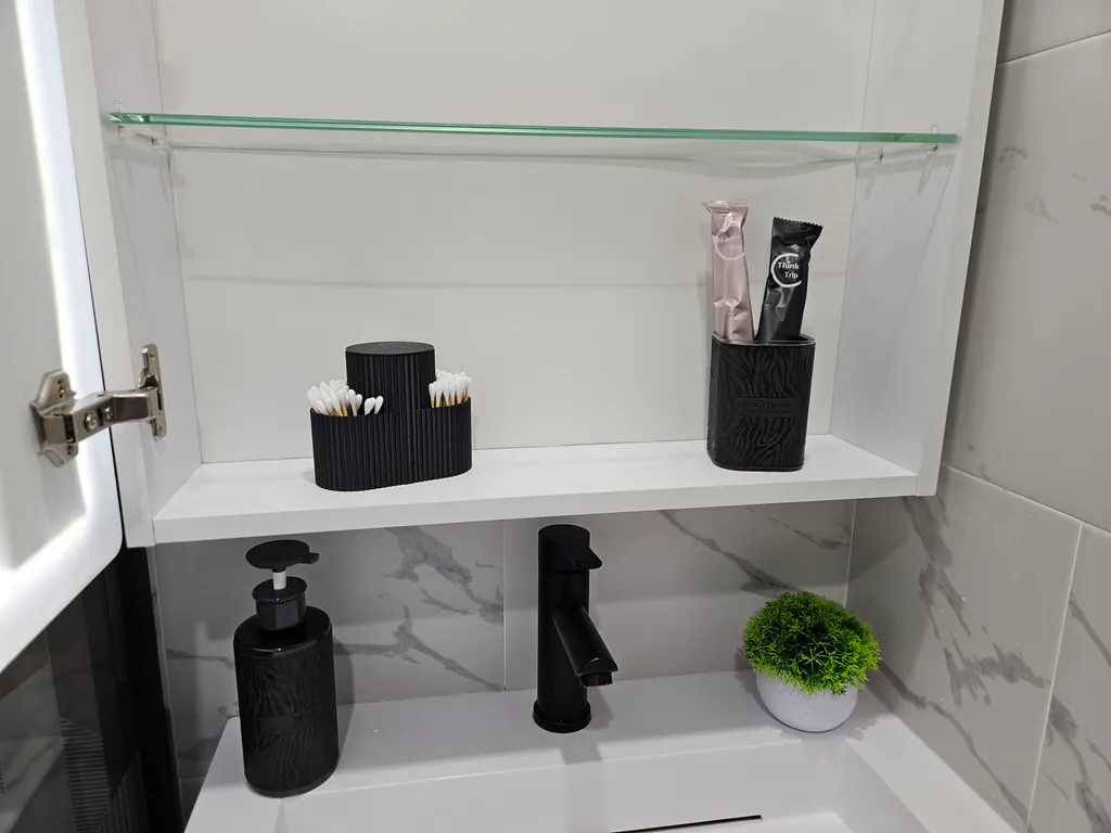 Новая 2-комнатная квартира в сердце Кировска у гостиницы Северная