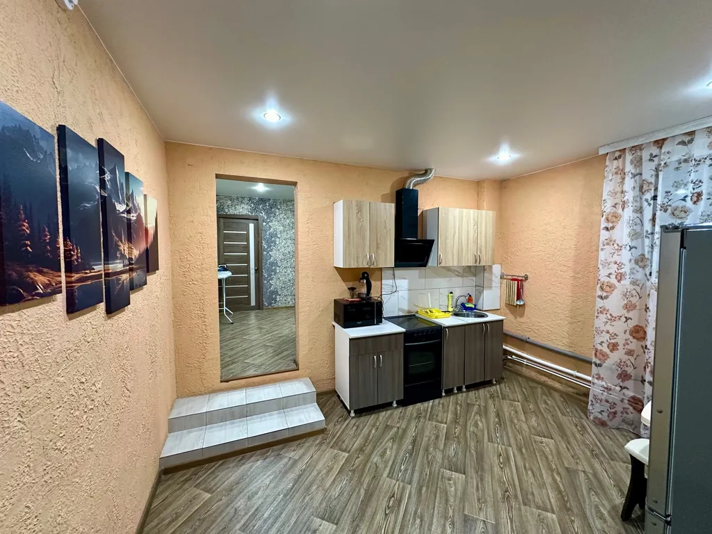 Двухкомнатные аппартаменты, с отдельной кухней