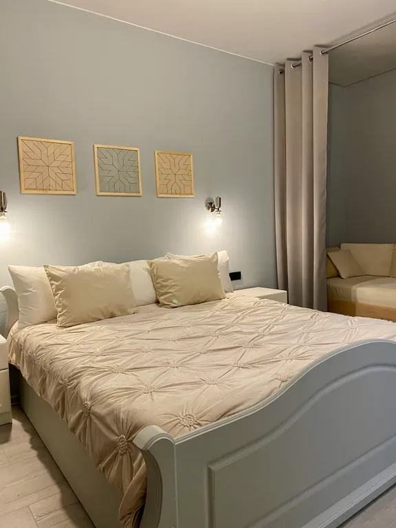 Апартаменты с двумя спальнями и отдельным входом