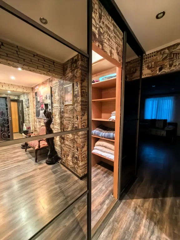 Квартира Просторная 3-комнатная квартира — Донской