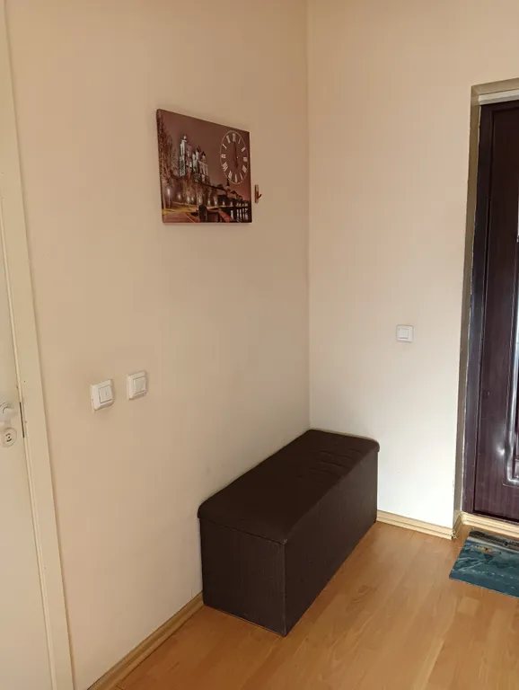 Квартира в центре города с видом на Покровскую башню и реку Великую