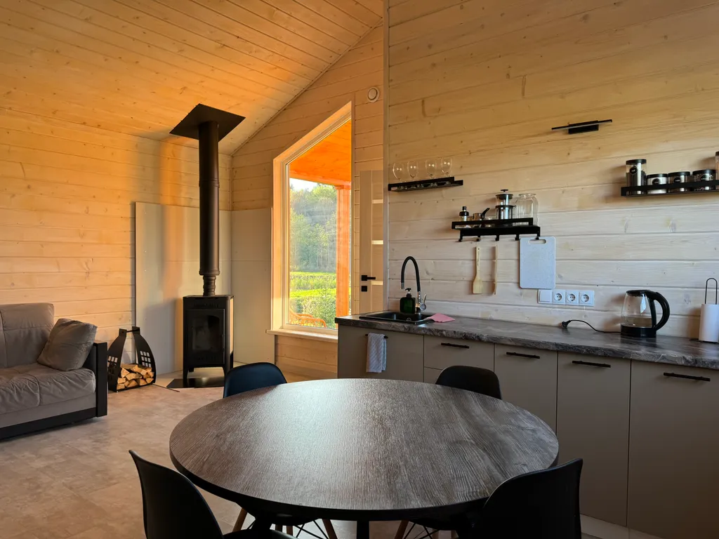 Коттедж Уютный домик у леса — аренда посуточно в Вологда