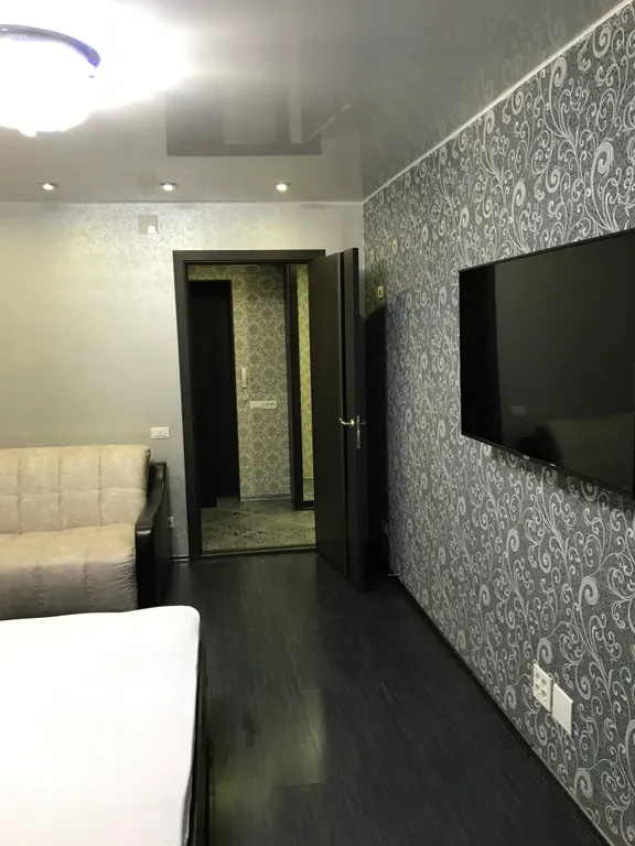 Квартира в центре города, напротив ЖД вокзала, рядом Цирк