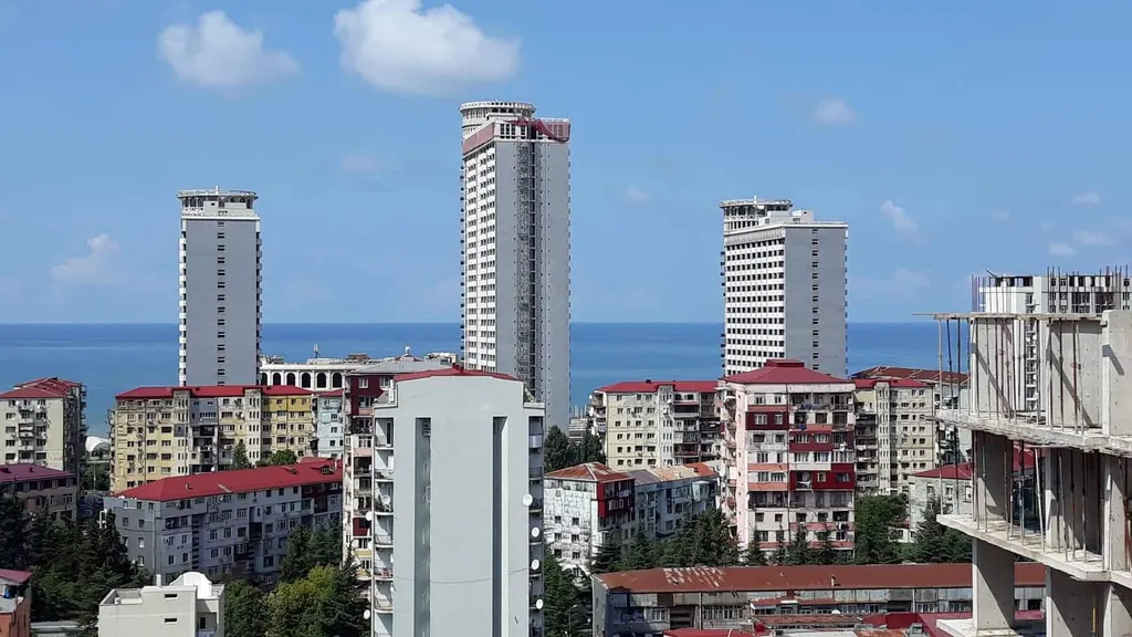 Люкс с видом на море в центре