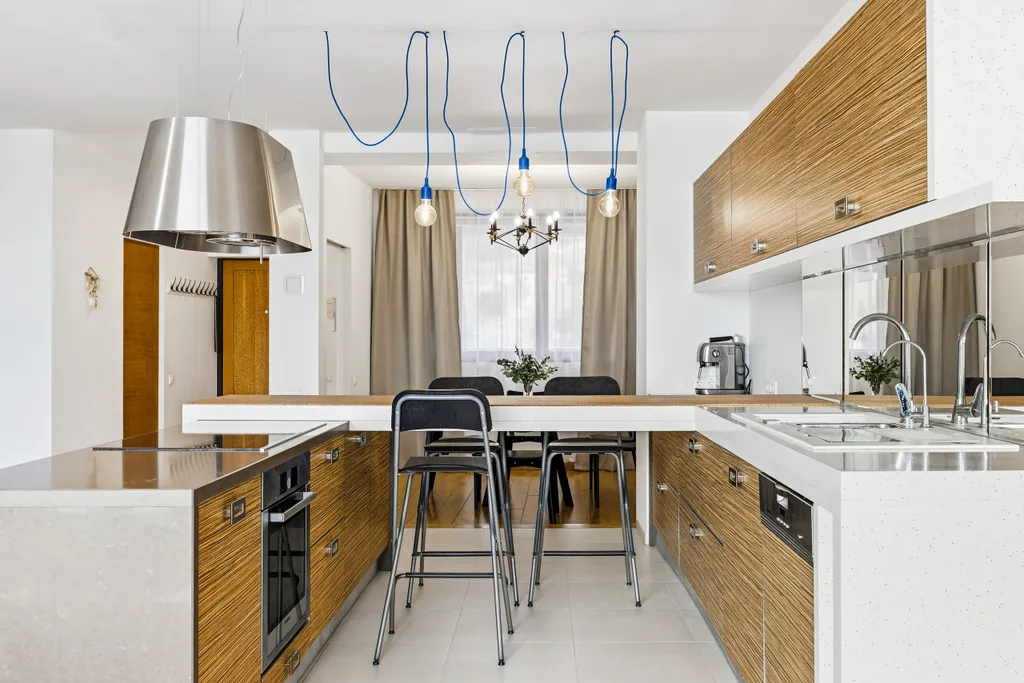 Современная квартира с видом на море  № 191