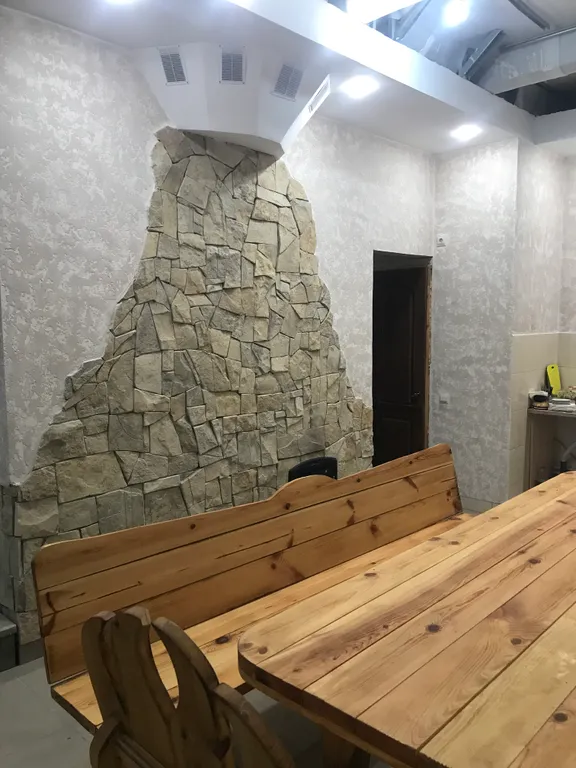 Дом с бассейном рядом с Волгой