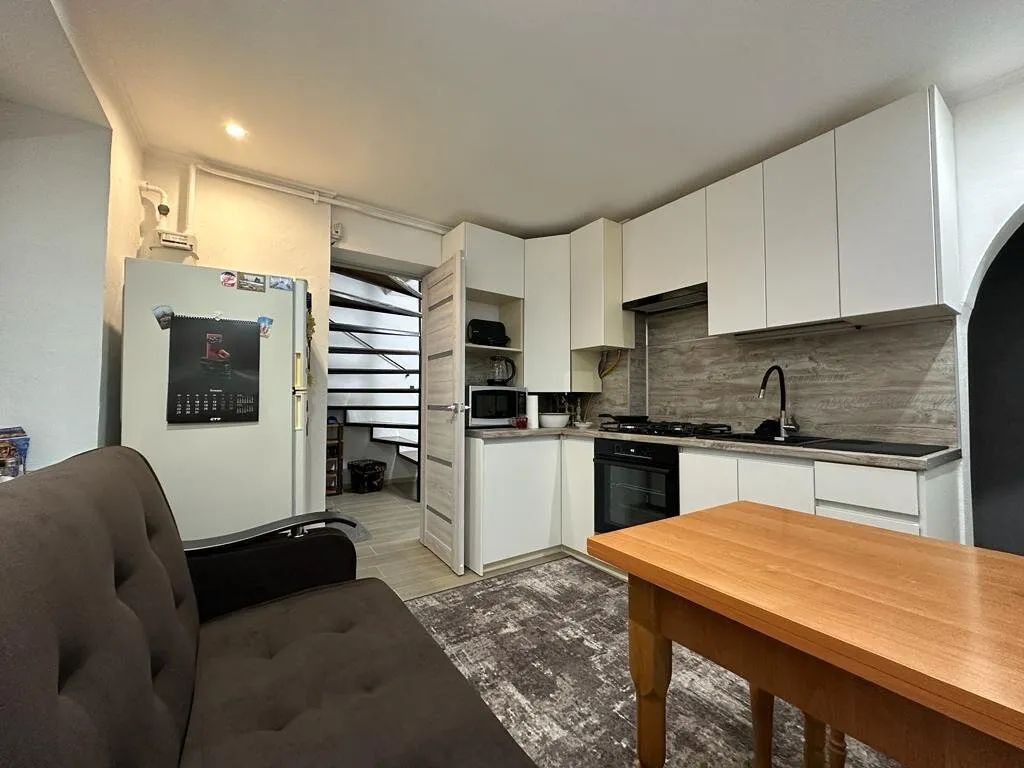 Двухэтажный дом в историческом центре города