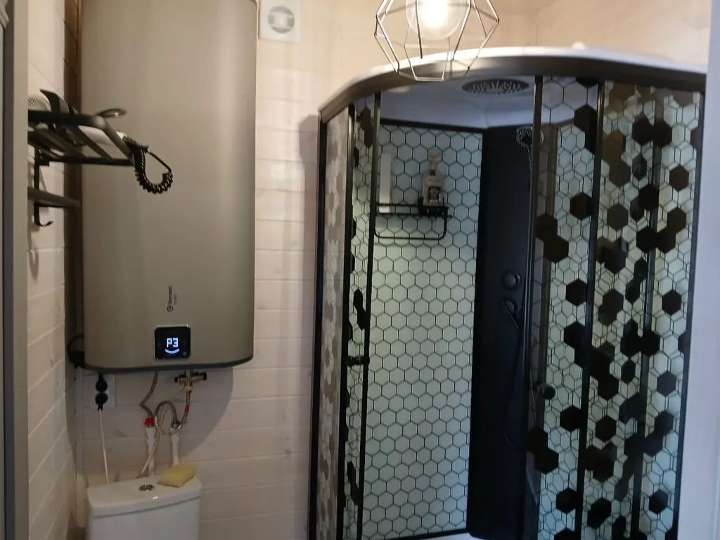 Домик шале с шикарным видом на горы и лес