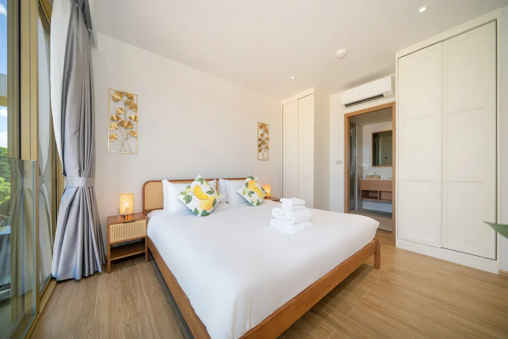 Laguna Beachside residences apartment