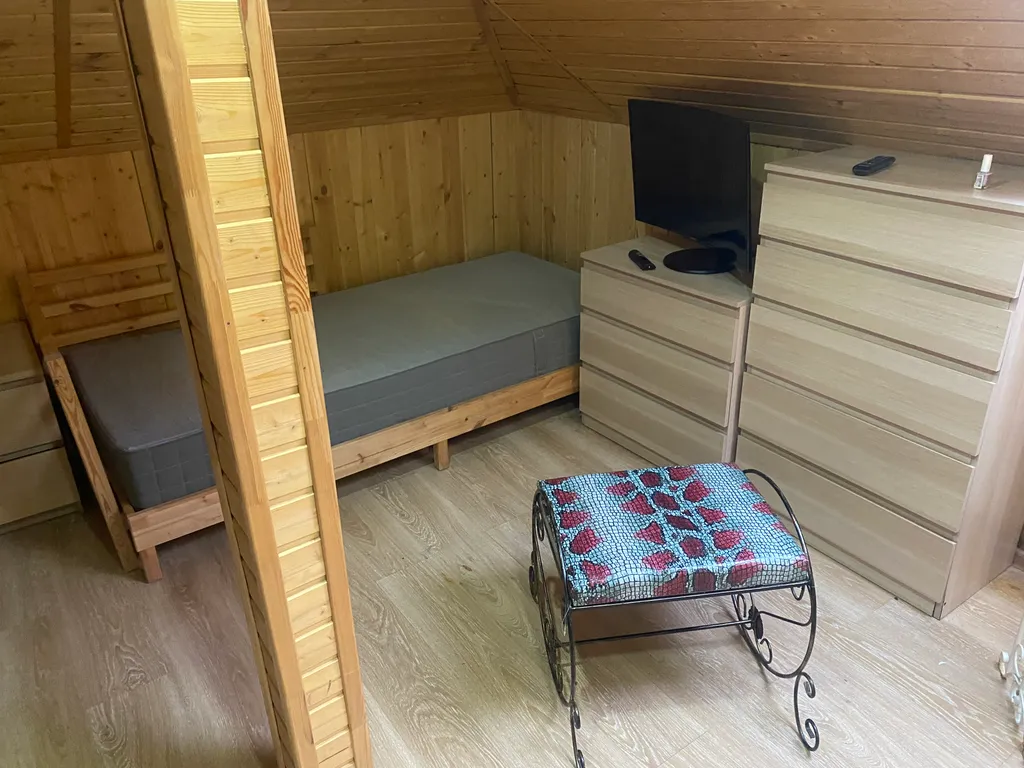 Коттедж с сауной и бассейном