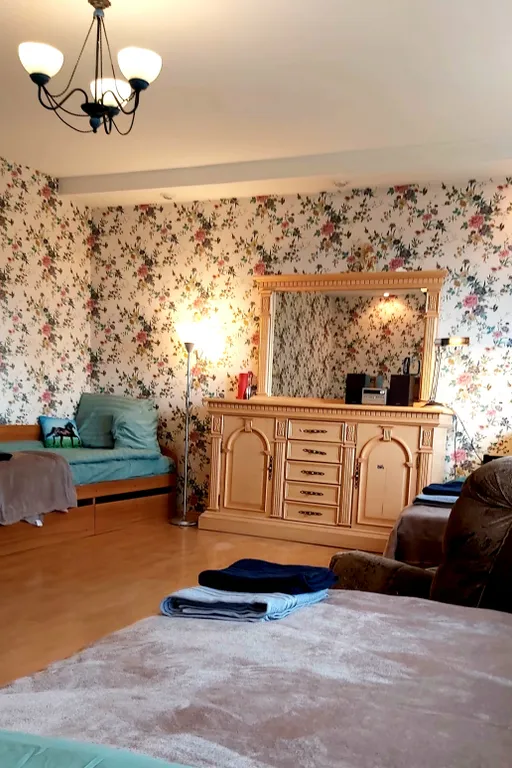 Двухуровневая квартира с парковкой и двумя санузлами