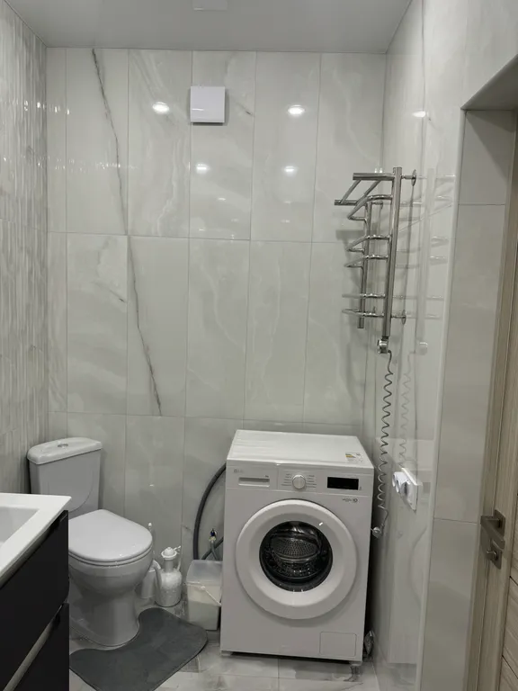 Сдается новая квартира в новом доме, в центре  города со всеми удобств