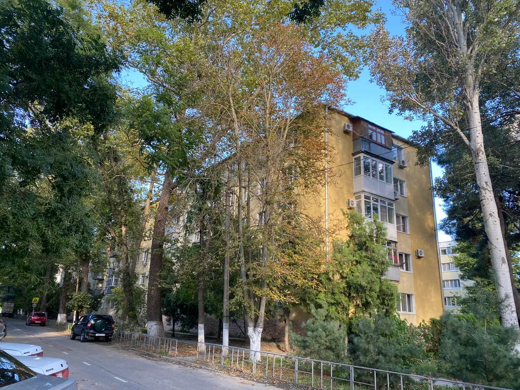Квартира 2-х комнатная квартира в тихом спокойном районе в центре города — Анапа