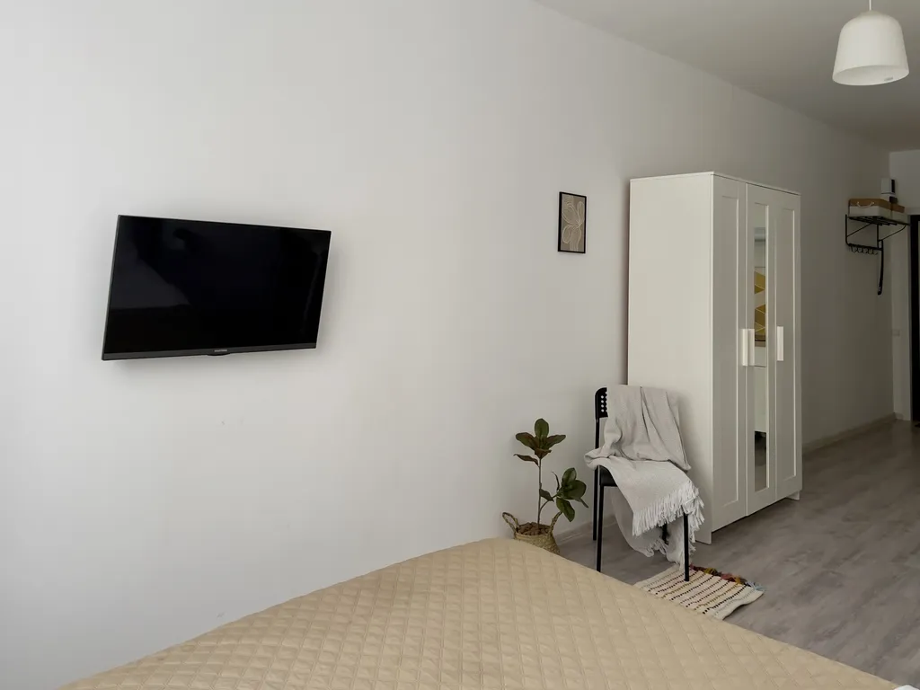 Светлая студия на двоих в ЖК Зеленые аллеи