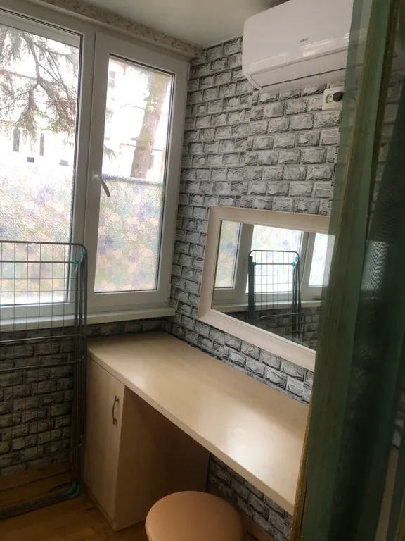 Уютная двухкомнатная квартира в центре Пицунды