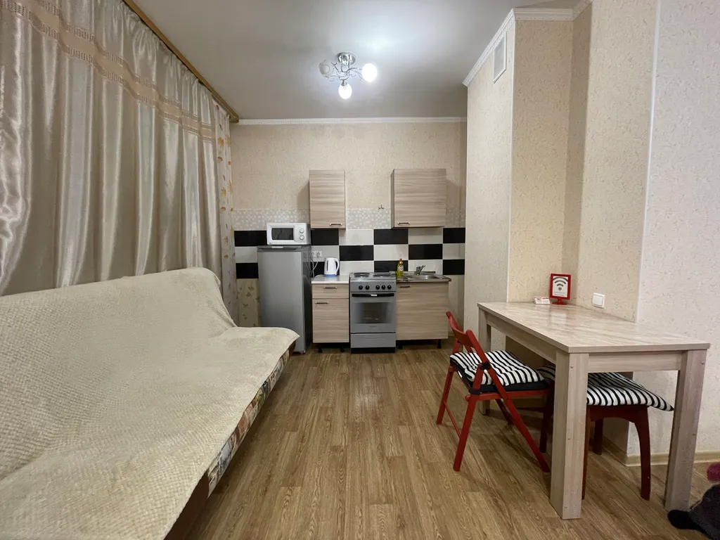 Квартира Квартира Студия Осень в самом центре — Иркутск