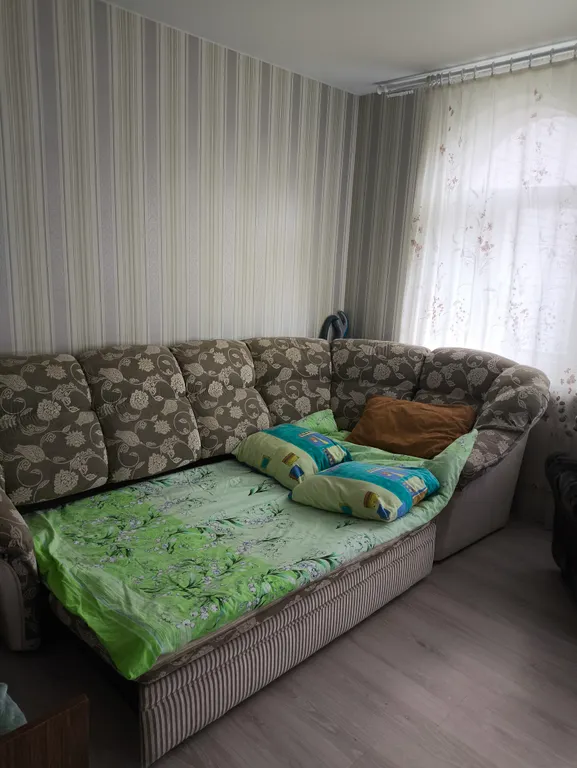 Двухэтажный коттедж с беседкой и баней для отдыха и проживания