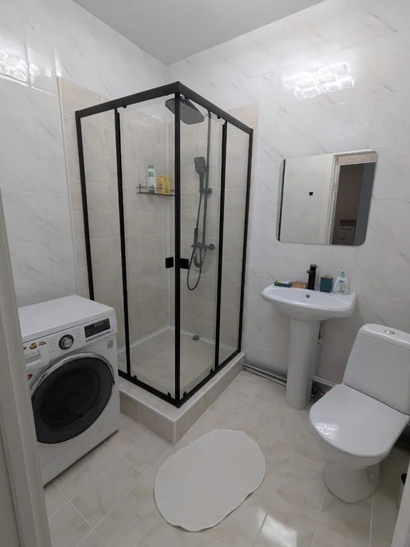 Уютная квартира в новом доме, с новым ремонтом и мебелью