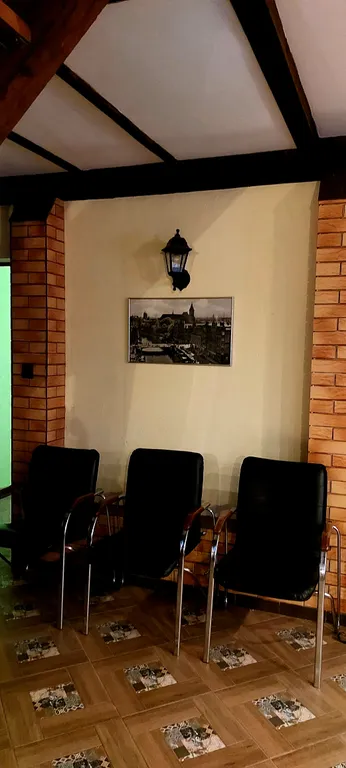 Большой коттедж у озера