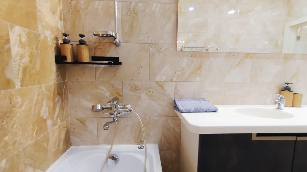 Новый апартамент с балконом и волшебной панорамой гор. Живите в сказке