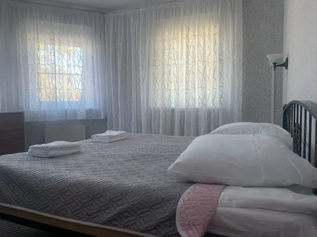 10-комнатный Дом